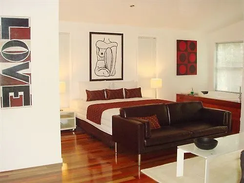 Amore On Buderim Rainforest Cabins Sunshine Coast 4*,